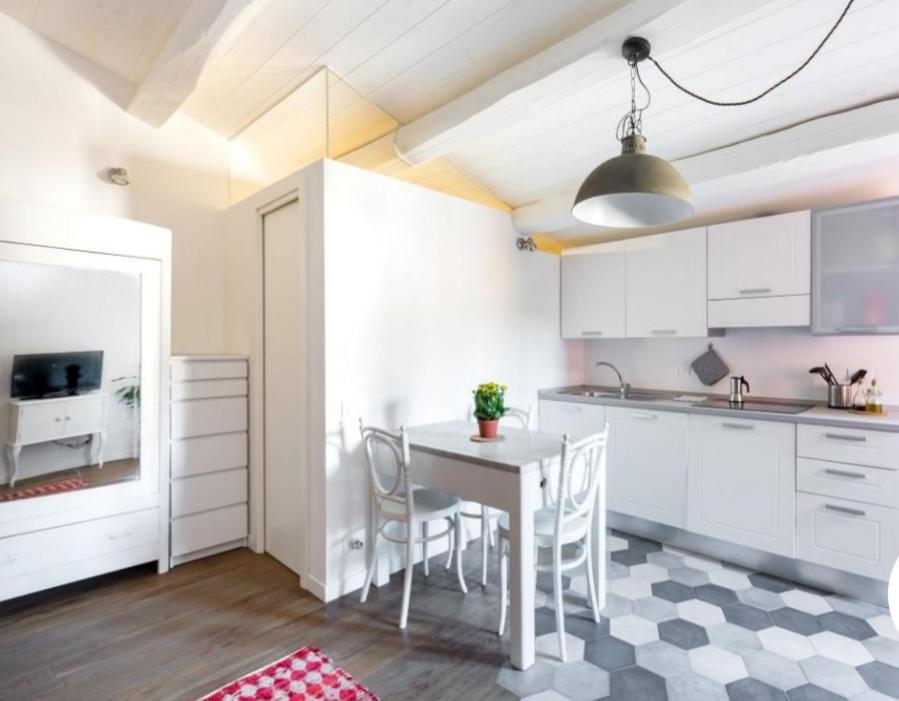 Lägenhet Cozy Studio In Trastevere Rom